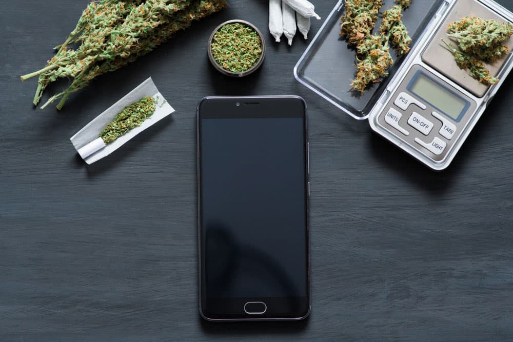 Top 5 Reasons is Better to Buy cannabis Online | Herb Heaven Canada