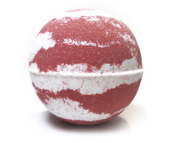 Nikki Stikki Botanicals – CBD Bath Bomb – Christmas Spirit Bomb (red/green) – 300mg CBD | Herb Heaven Canada