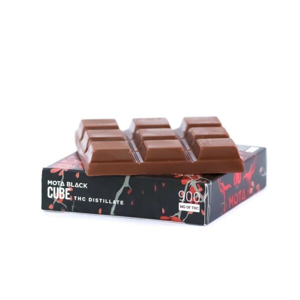 MOTA Edibles – Black Chocolate Cherry Cube – 900mg THC | Herb Heaven Canada